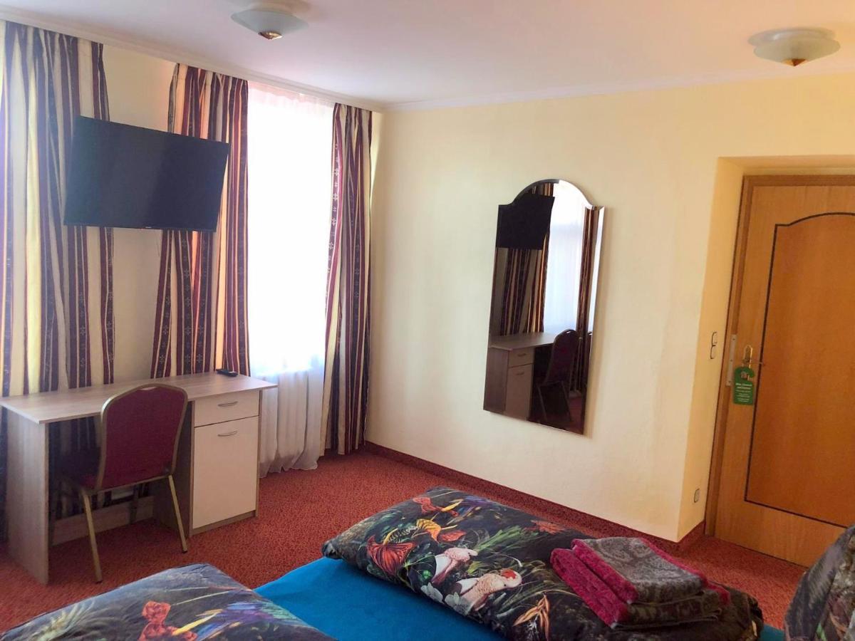 Hotel Eulenspiegel - Das Erlebnishotel In ريزا الغرفة الصورة